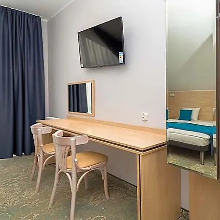 Hotel Vela 2*